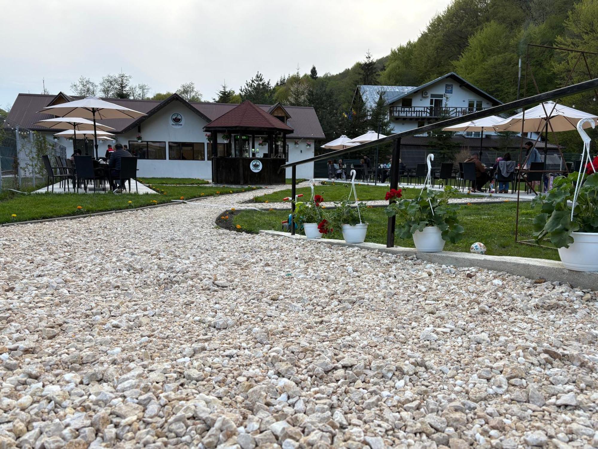 Cabana Izvoarele Doftanei Traisteni Экстерьер фото